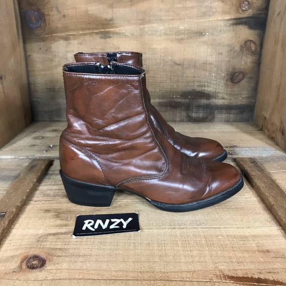 Laredo Other - Laredo Leather 7” Side Zip Ankle Boot Wide